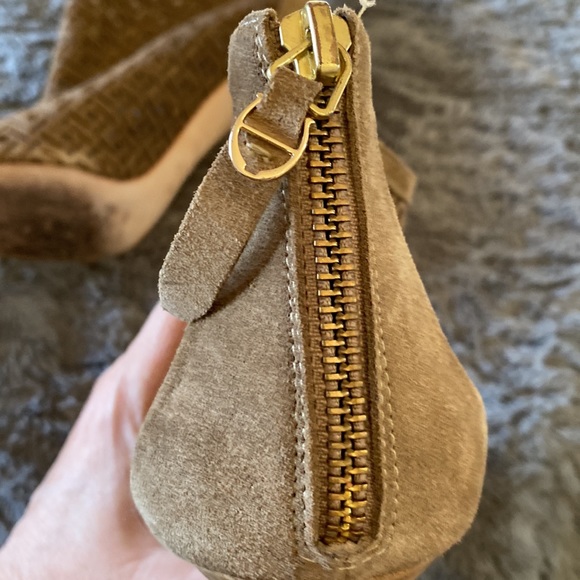 Suede Leather Cutout Design Ankle hi Peep Toe Heel - Picture 5 of 7